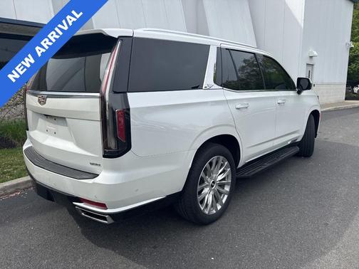 Crystal White Tri-Coat 2023 Cadillac Escalade Premium Luxury