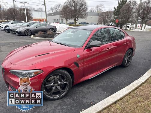 2024 Alfa Romeo Giulia Quadrifoglio