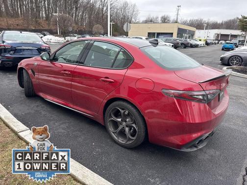 2024 Alfa Romeo Giulia Quadrifoglio