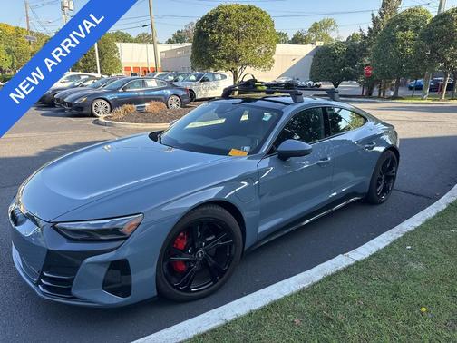2023 Audi e-tron GT Premium Plus