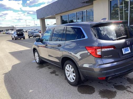 2020 Honda Pilot 2WD LX