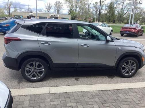 2021 Kia Seltos LX