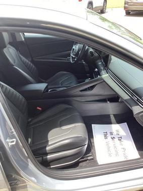 2021 Hyundai ELANTRA Limited