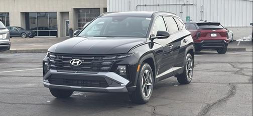 2026 Hyundai TUCSON SEL Premium