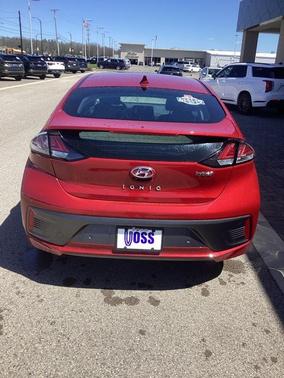 2022 Hyundai IONIQ Hybrid Limited