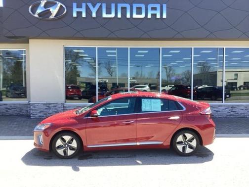 2022 Hyundai IONIQ Hybrid Limited