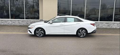 2025 Hyundai ELANTRA HEV Limited