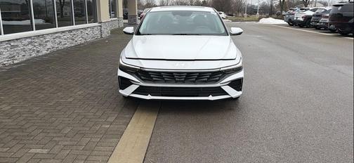 2025 Hyundai ELANTRA HEV Limited