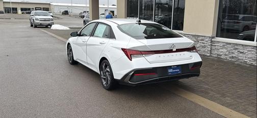 2025 Hyundai ELANTRA HEV Limited