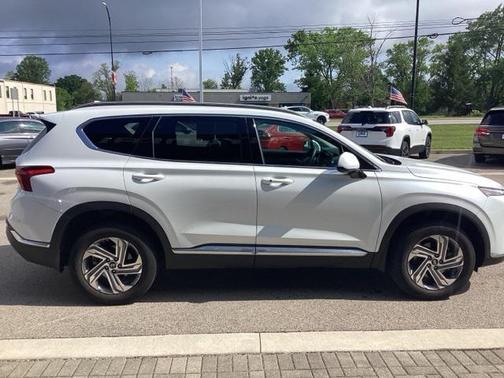 2022 Hyundai SANTA FE SEL 2.4