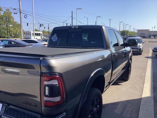 2022 RAM 3500 Limited Crew Cab 4x4 6'4' Box