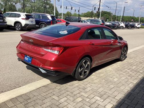Scarlet Red Pearl 2023 Hyundai ELANTRA Limited