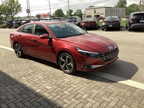 Scarlet Red Pearl 2023 Hyundai ELANTRA Limited