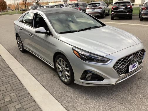 2018 Hyundai SONATA Limited 2.0T+