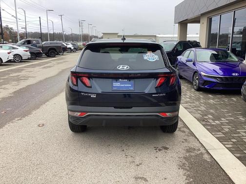 2024 Hyundai TUCSON Hybrid Blue