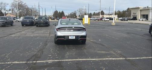 2026 Hyundai SONATA Hybrid SE