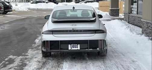 2024 Hyundai IONIQ 6 Limited