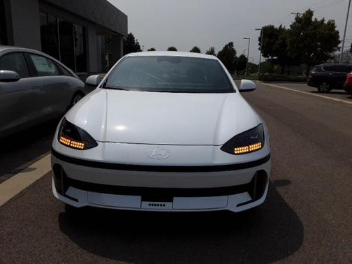 2023 Hyundai IONIQ 6 SEL