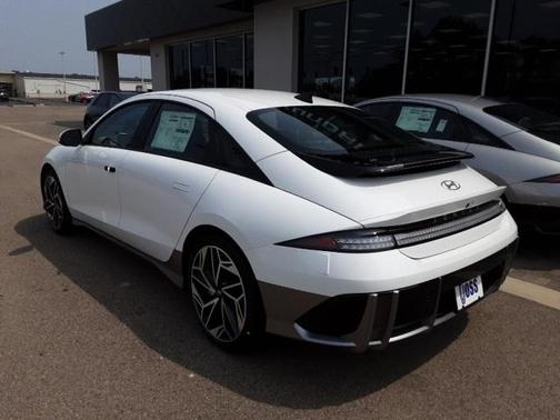 2023 Hyundai IONIQ 6 SEL