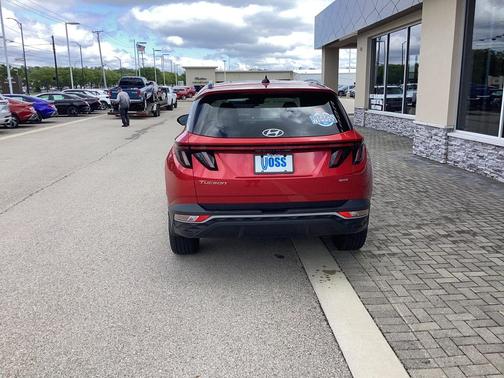 Calypso Red 2022 Hyundai TUCSON SEL