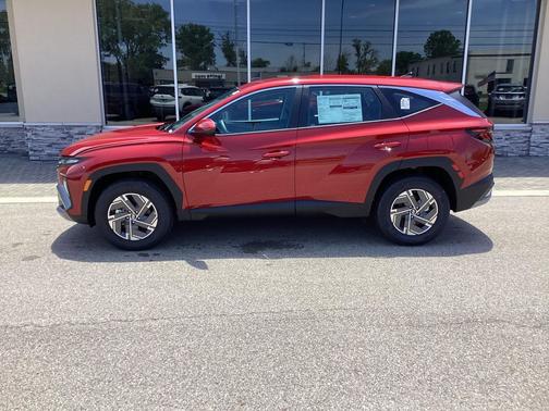 Ultimate Red Pearl 2026 Hyundai TUCSON Hybrid Blue SE
