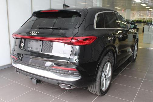 2025 Audi Q5 Premium Plus TFSI quattro S tronic