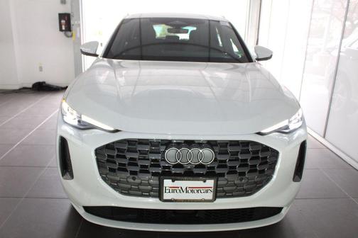 2025 Audi Q5 Premium Plus TFSI quattro S tronic