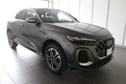 2025 Audi Q5 Premium TFSI quattro S tronic