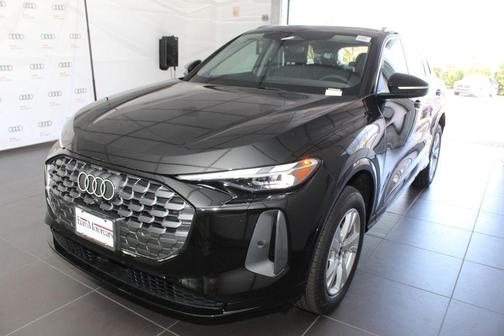 2025 Audi Q5 Premium TFSI quattro S tronic