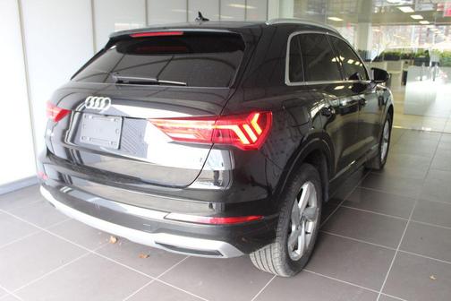 2020 Audi Q3 45 Premium