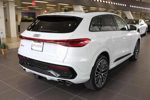 2025 Audi SQ5 3.0T Premium Plus