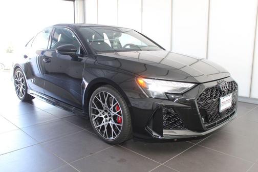 2025 Audi RS 3 TFSI quattro S tronic