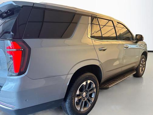 Sterling Gray Metallic 2025 Chevrolet Tahoe LS