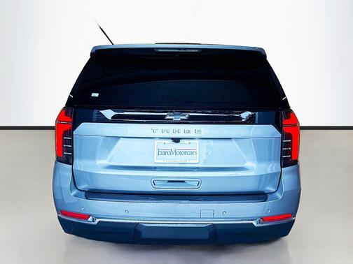 Sterling Gray Metallic 2025 Chevrolet Tahoe LS