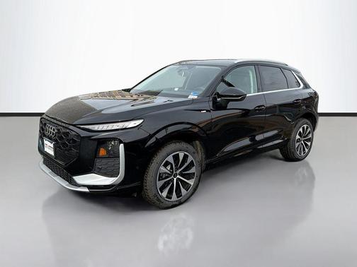 2026 Audi Q3 S line