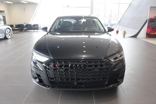 2023 Audi S8 4.0T