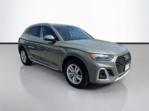 Gray Metallic 2023 Audi Q5 45 S line Premium