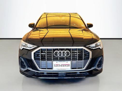 Mythos Black Metallic 2025 Audi Q3 45 S line Premium Plus