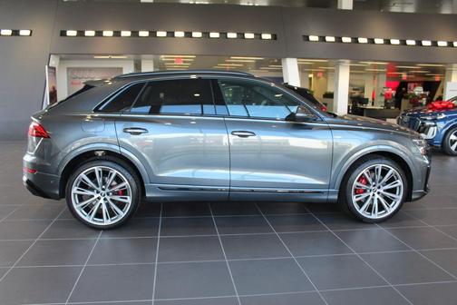 2026 Audi Q8 55 Prestige