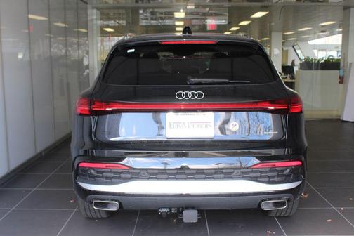 2025 Audi Q5 Prestige TFSI quattro S tronic