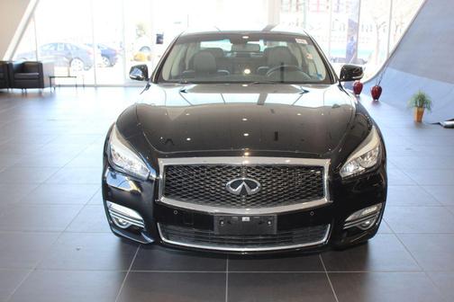 2015 INFINITI Q70 3.7X