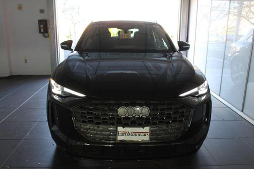 2025 Audi Q5 Prestige TFSI quattro S tronic