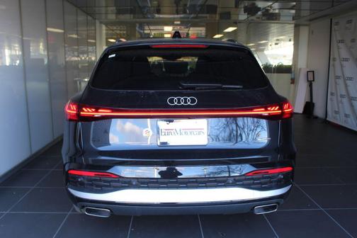 2025 Audi Q5 Prestige TFSI quattro S tronic