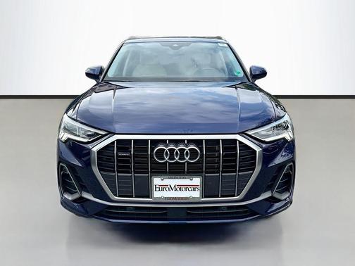 Blue Metallic 2025 Audi Q3 Premium