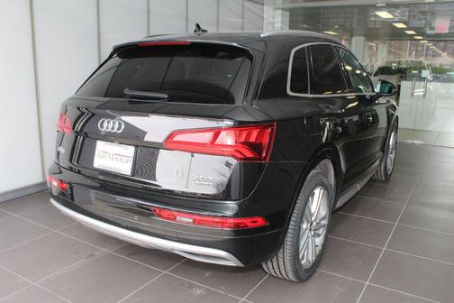 2018 Audi Q5 2.0T Tech Premium