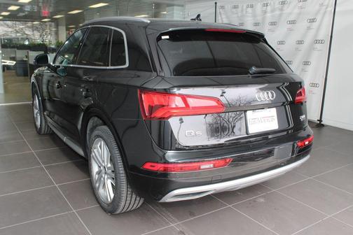 2018 Audi Q5 2.0T Tech Premium