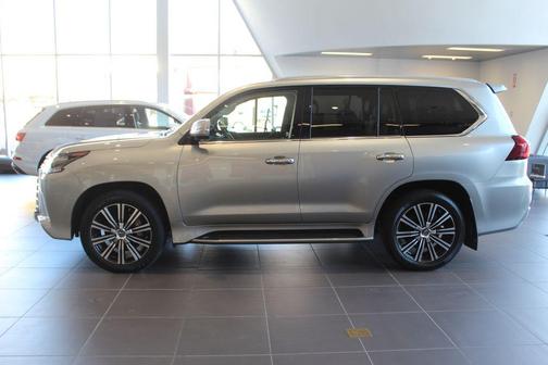 2021 Lexus LX 570 Three-Row