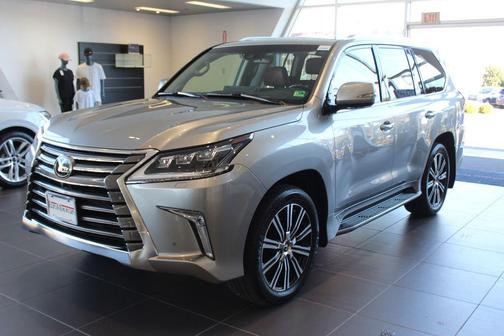 2021 Lexus LX 570 Three-Row