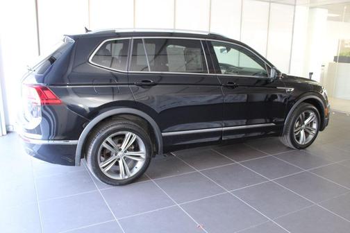 2019 Volkswagen Tiguan 2.0T SEL R-Line 4MOTION