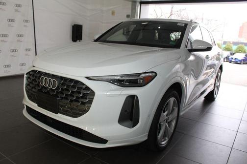 2025 Audi Q5 Prestige TFSI quattro S tronic